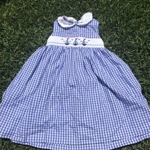 Smocked Sailboat Dress. ⛵️ 4T. Blue and White.
